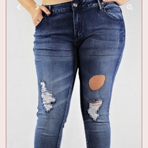 New Plus Size Distressed Jeans